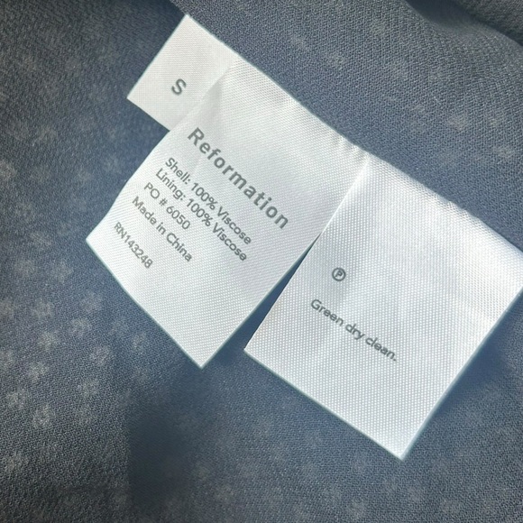 REFORMATION Gjelina Long Sleeve Wrap Mini Dress Size Small - Picture 8 of 9